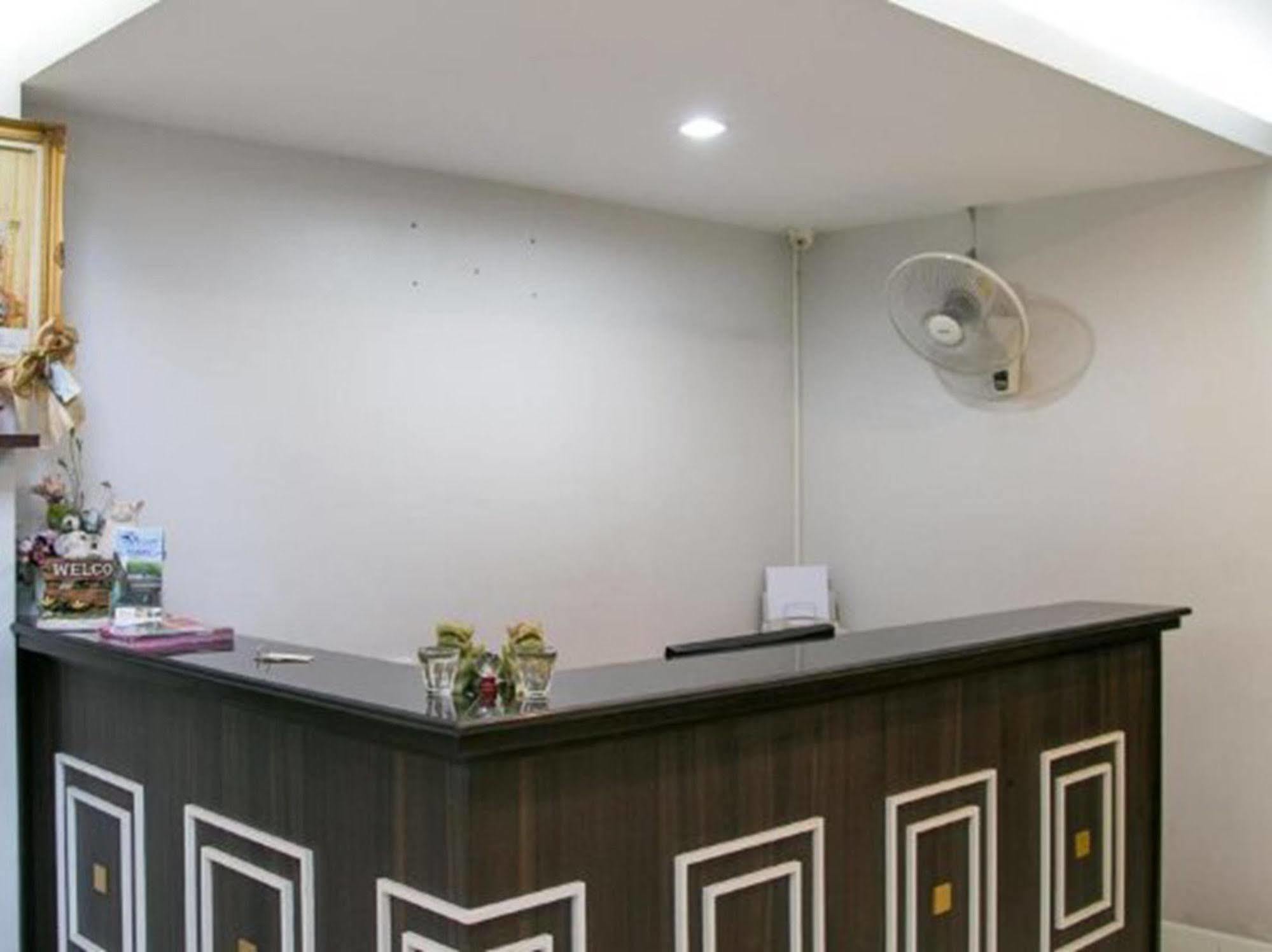 Hotel Airport Mansion Phuket Ban Bo Han Esterno foto