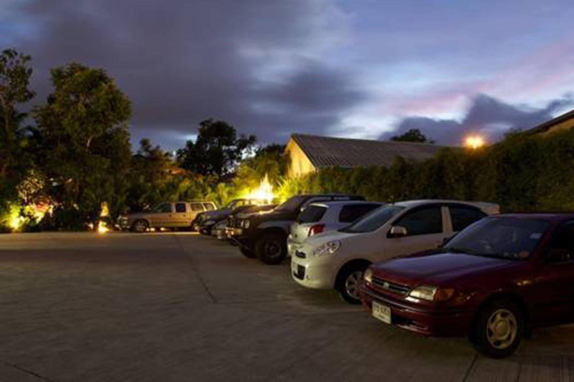 Hotel Airport Mansion Phuket Ban Bo Han Esterno foto