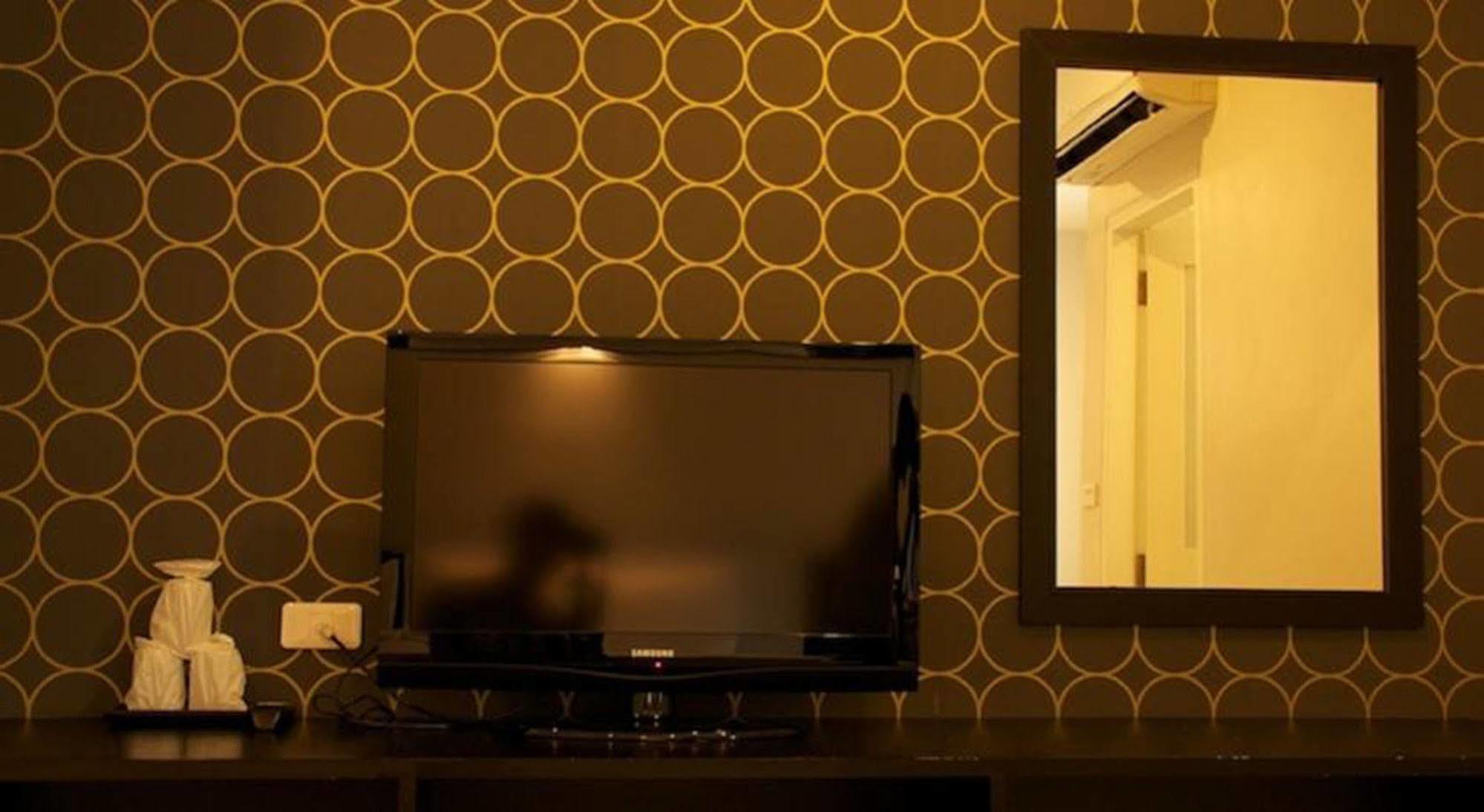 Hotel Airport Mansion Phuket Ban Bo Han Esterno foto